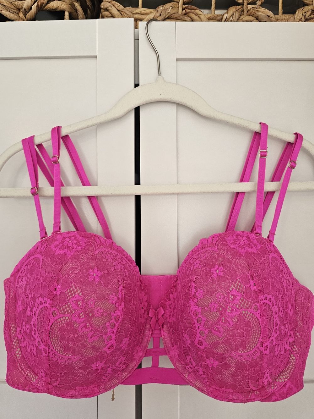 Cacique Hot Pink Floral Lace Strapless Push-Up Bra - Size 40D Coquette Plus Size